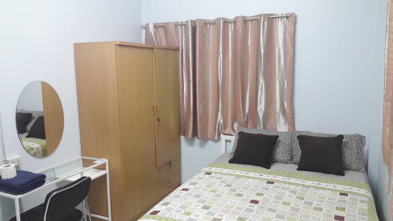 Win House Hotel Банкок Екстериор снимка